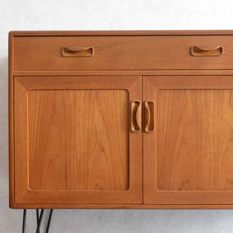 G-PLAN ジープラン ショートサイドボード （アイアンレッグ）25