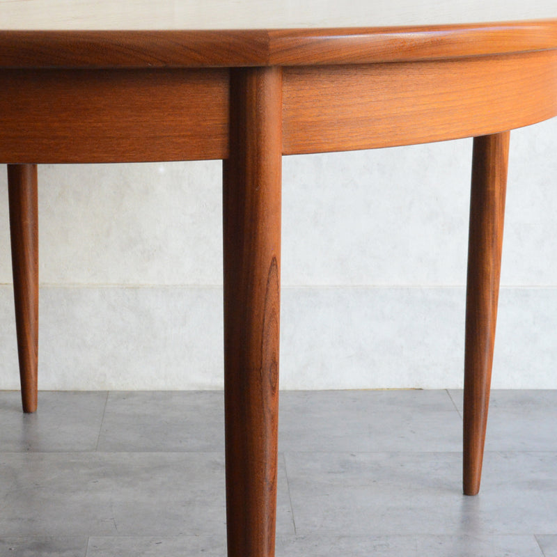 G-PLAN ジープラン  エクステンション ラウンドテーブル 97 (天板剥離再塗装）