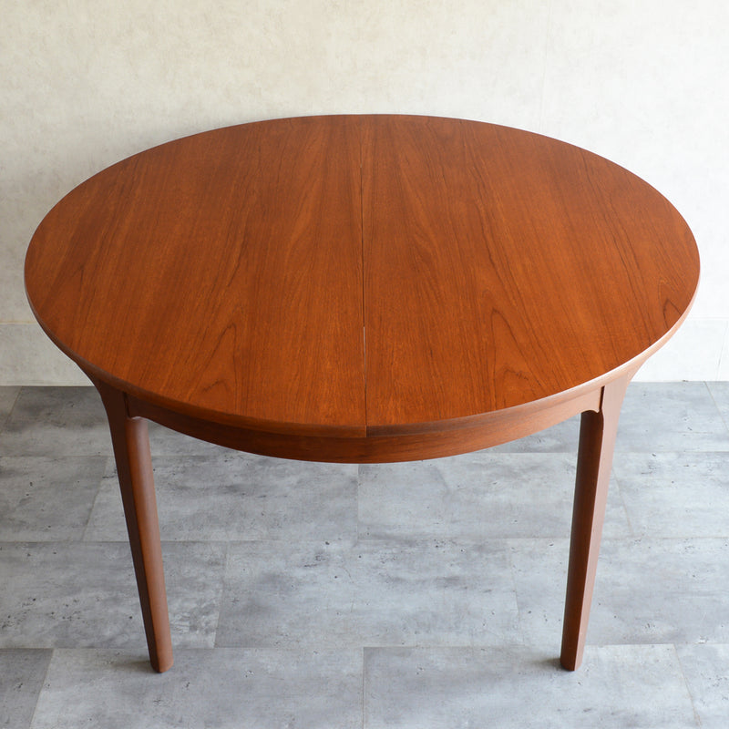 Nathanネイサン エクステンション ラウンド ダイニングテーブル09(天板剥離再塗装済）