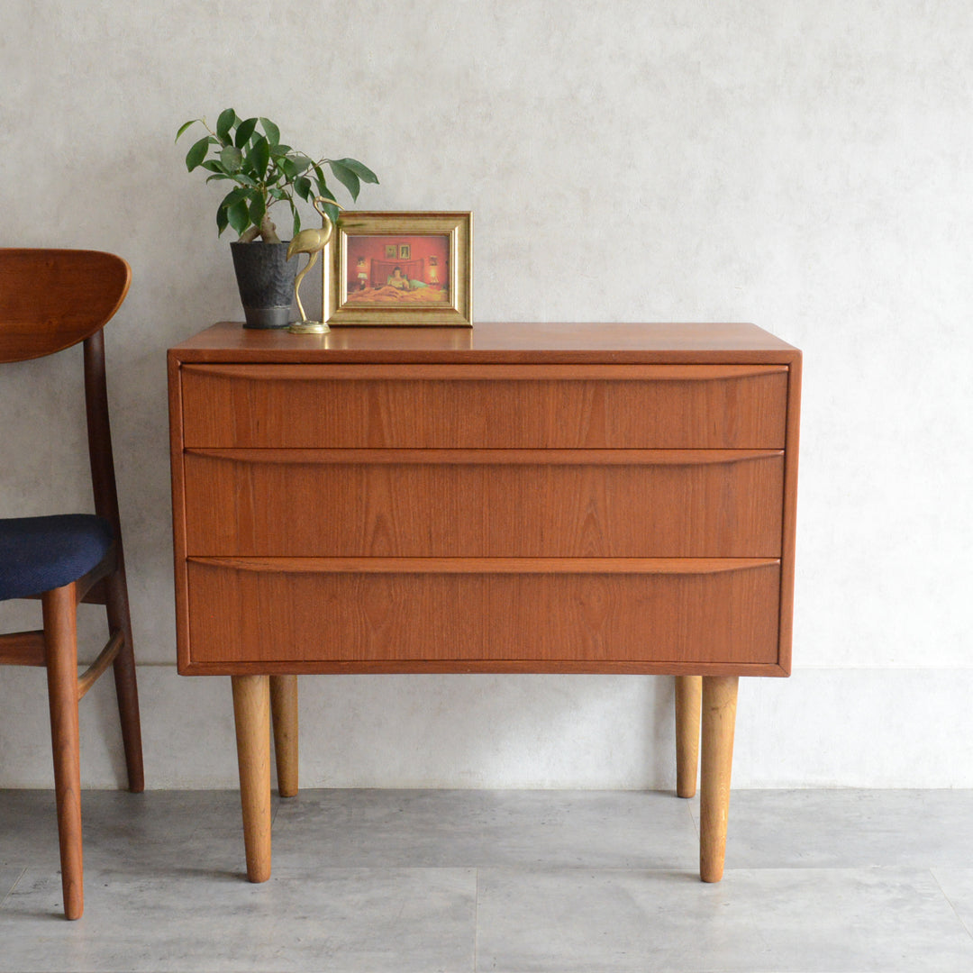 デンマークヴィンテージ  ドレッサーチェスト5-160