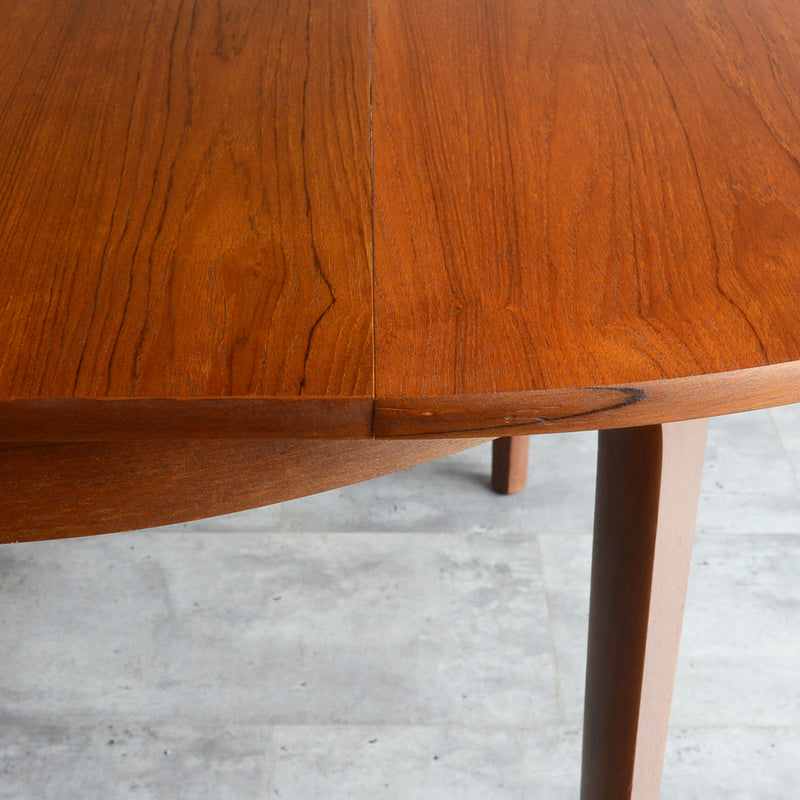 Nathanネイサン エクステンション ラウンド ダイニングテーブル09(天板剥離再塗装済）