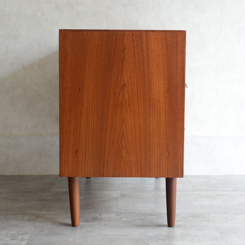 デンマーク ヴィンテージ  チーク３段チェスト 3-45(ウッドオイル仕上）