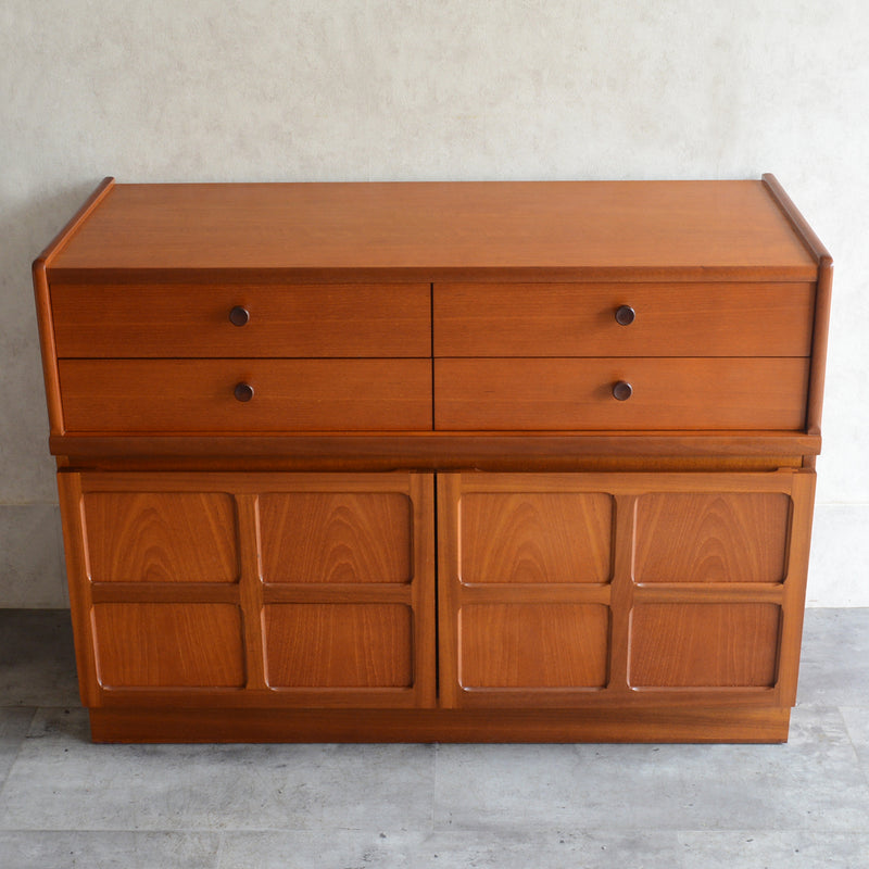 Nathan ネイサン キャビネット/レコードキャビネット 32(天板隔離再塗装済）