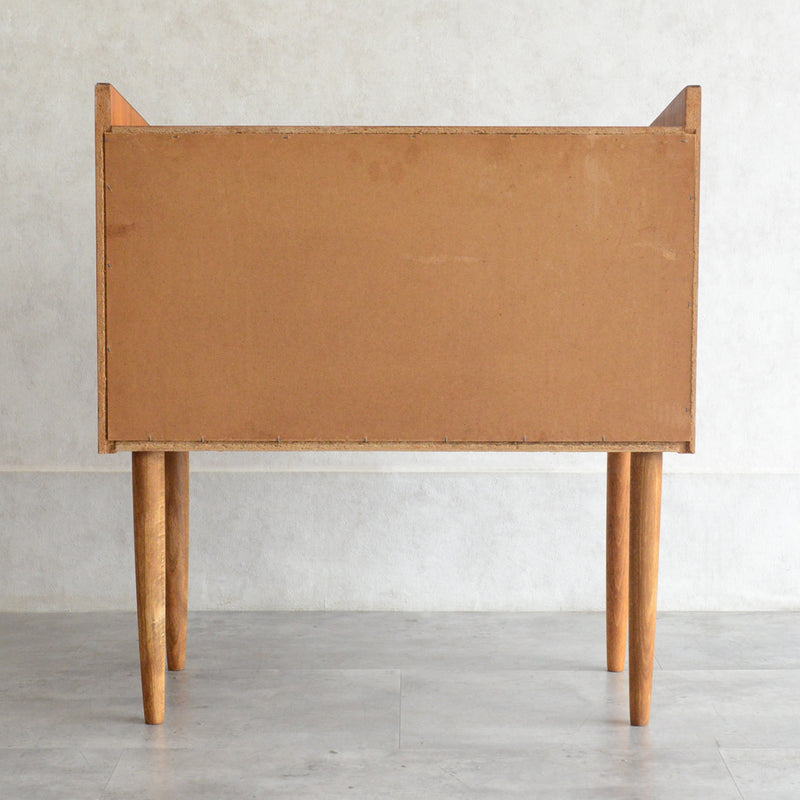 デンマーク ヴィンテージ  チーク ３段スモールチェスト 5-130