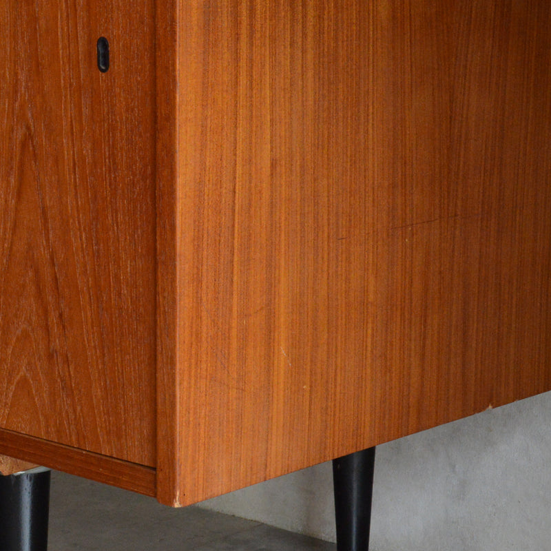 O様ご予約品　ミッドセンチュリー チークデスク24（鍵付）