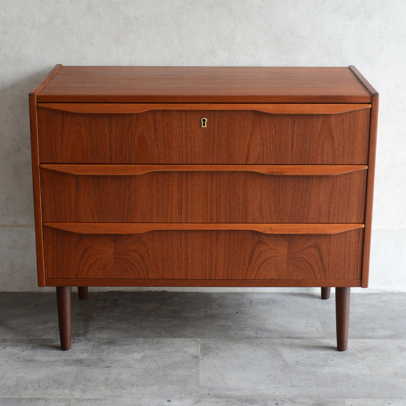 デンマーク ヴィンテージ  チーク３段チェスト 3-45(ウッドオイル仕上）