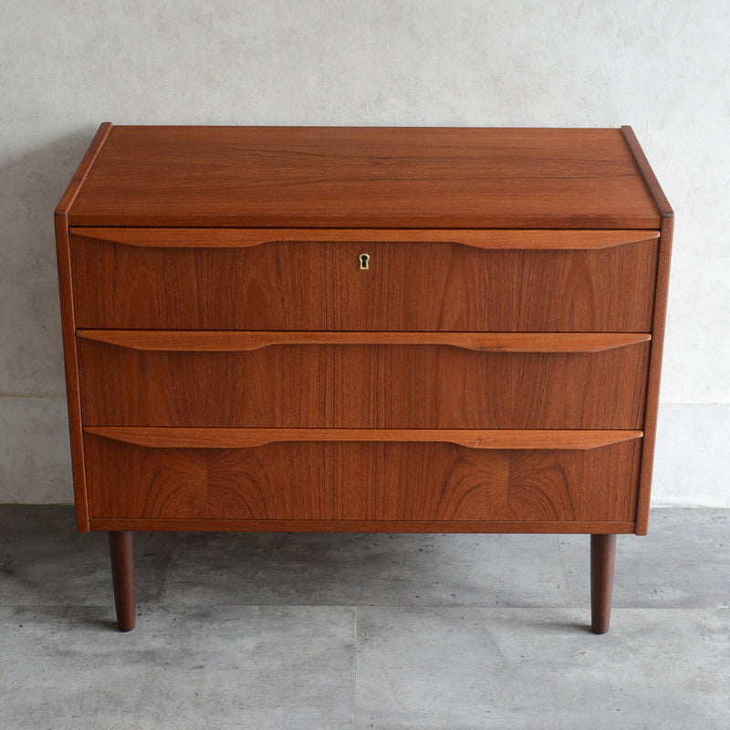 デンマーク ヴィンテージ  チーク３段チェスト 3-45(ウッドオイル仕上）