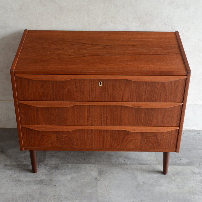 デンマーク ヴィンテージ  チーク３段チェスト 3-45(ウッドオイル仕上）