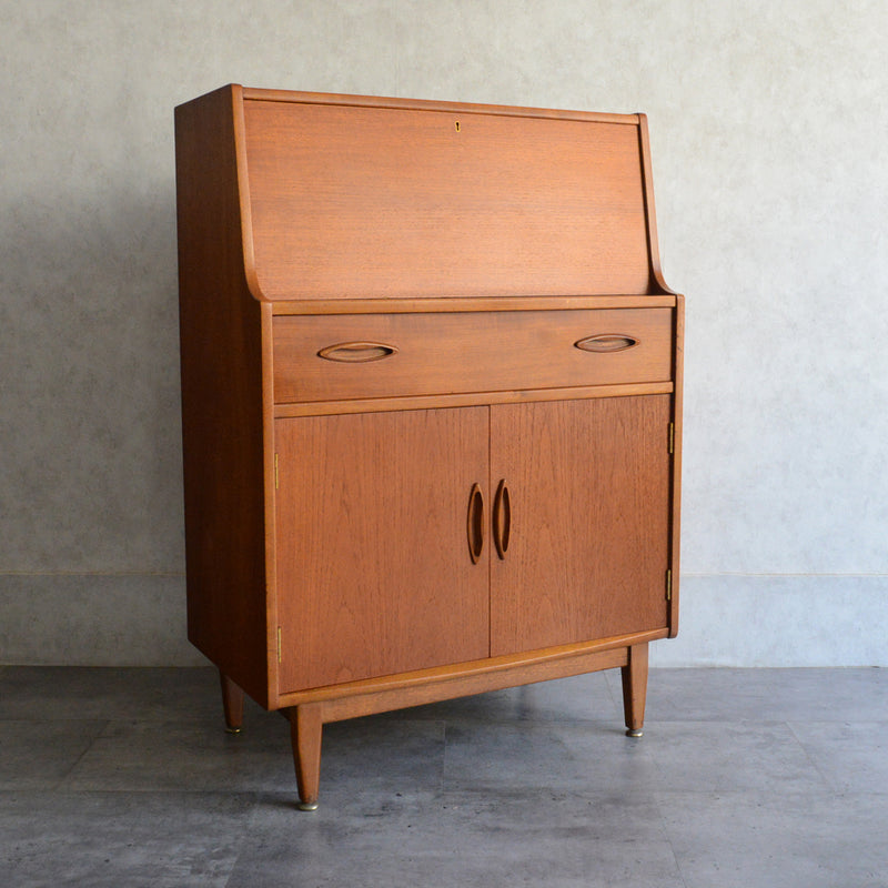 Jentique  ジェンティーク　ビューロー16(鍵付）