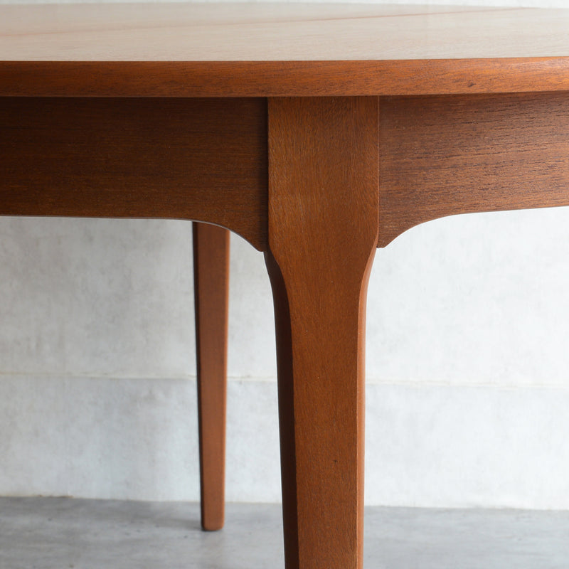 Nathanネイサン エクステンション ラウンド ダイニングテーブル09(天板剥離再塗装済）