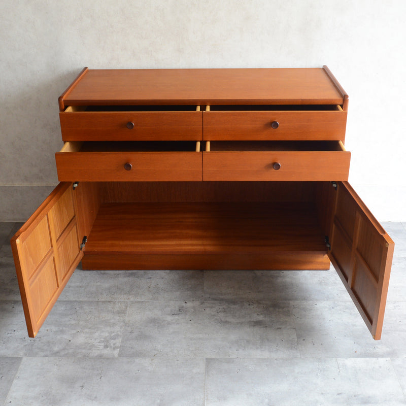 Nathan ネイサン キャビネット/レコードキャビネット 32(天板隔離再塗装済）