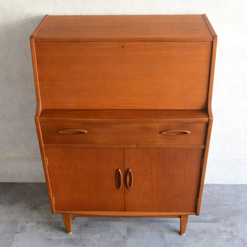 Jentique  ジェンティーク　ビューロー16(鍵付）