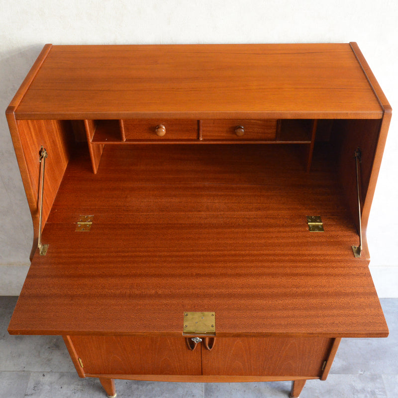 Jentique  ジェンティーク　ビューロー16(鍵付）