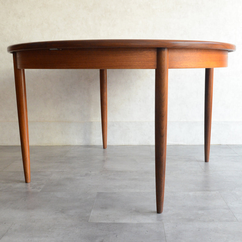 G-PLAN ジープラン  エクステンション ラウンドテーブル 98 (天板剥離再塗装）