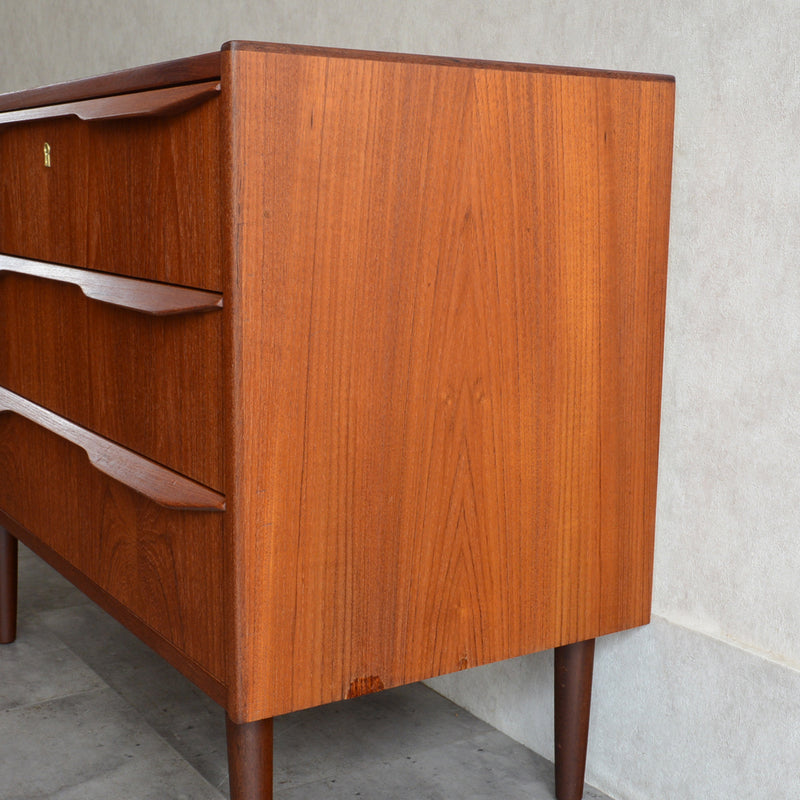 デンマーク ヴィンテージ  チーク３段チェスト 3-45(ウッドオイル仕上）