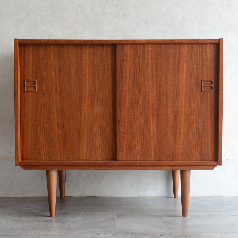 デンマーク ヴィンテージ　チーク キャビネット3-46(ウッドオイル仕上)