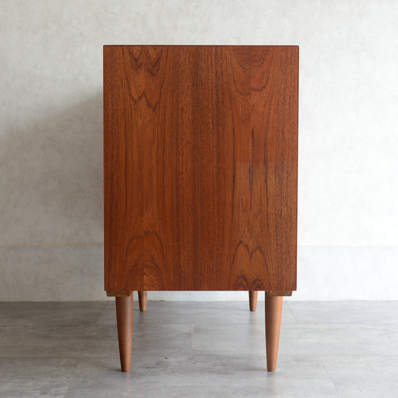 デンマーク ヴィンテージ　チーク キャビネット3-46(ウッドオイル仕上)