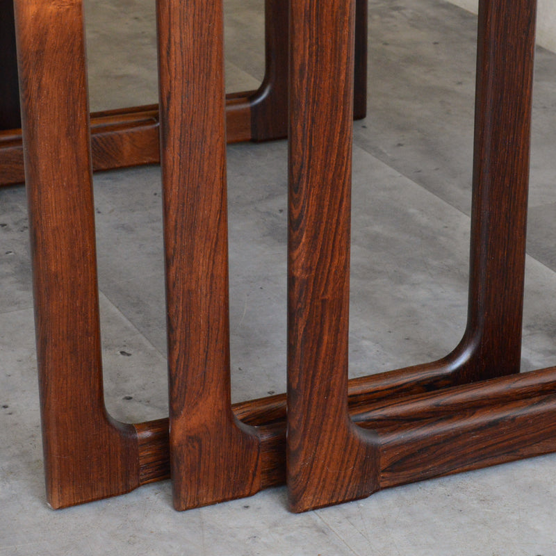 Johannes Andersen ヨハネスアンダーセン　ローズウッドネストテーブル C-6