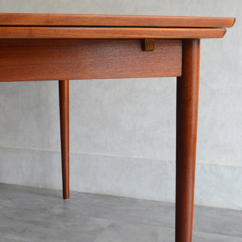 デンマークヴィンテージ エクステンションダイニングテーブル (レクタングル)　P-18