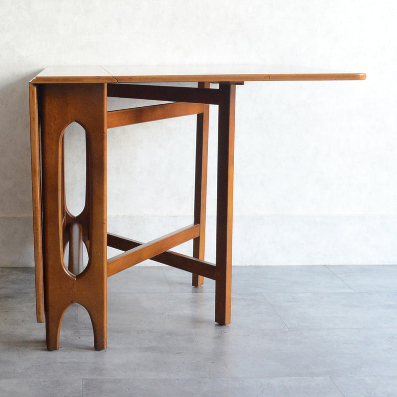 Jentique ジェンティーク　ゲートレッグ ダイニングテーブル41 (レクタングル）