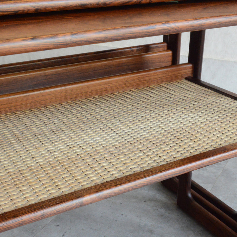 Johannes Andersen ヨハネスアンダーセン　ローズウッドネストテーブル C-6