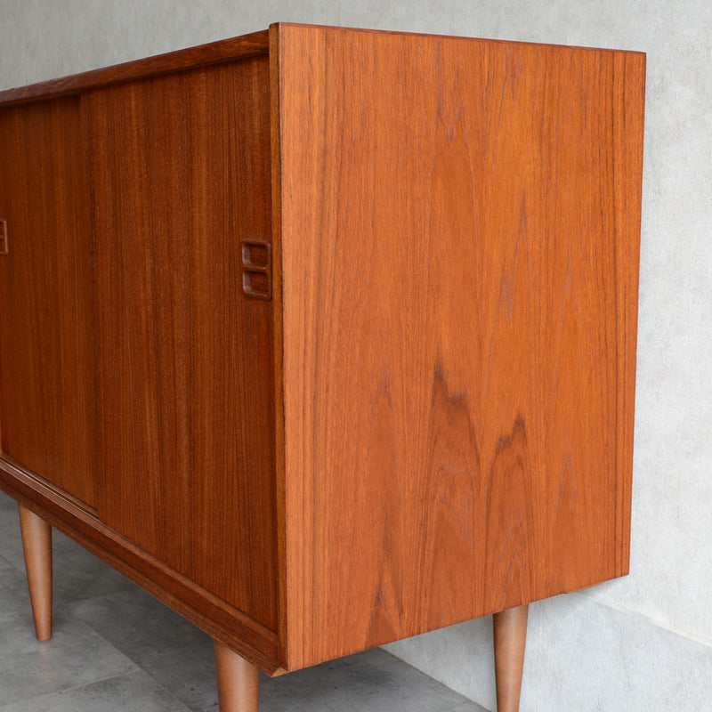 デンマーク ヴィンテージ　チーク キャビネット3-46(ウッドオイル仕上)