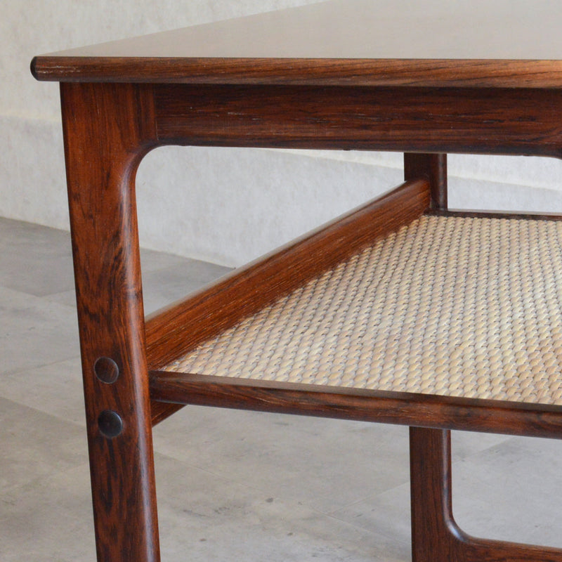 Johannes Andersen ヨハネスアンダーセン　ローズウッドネストテーブル C-6