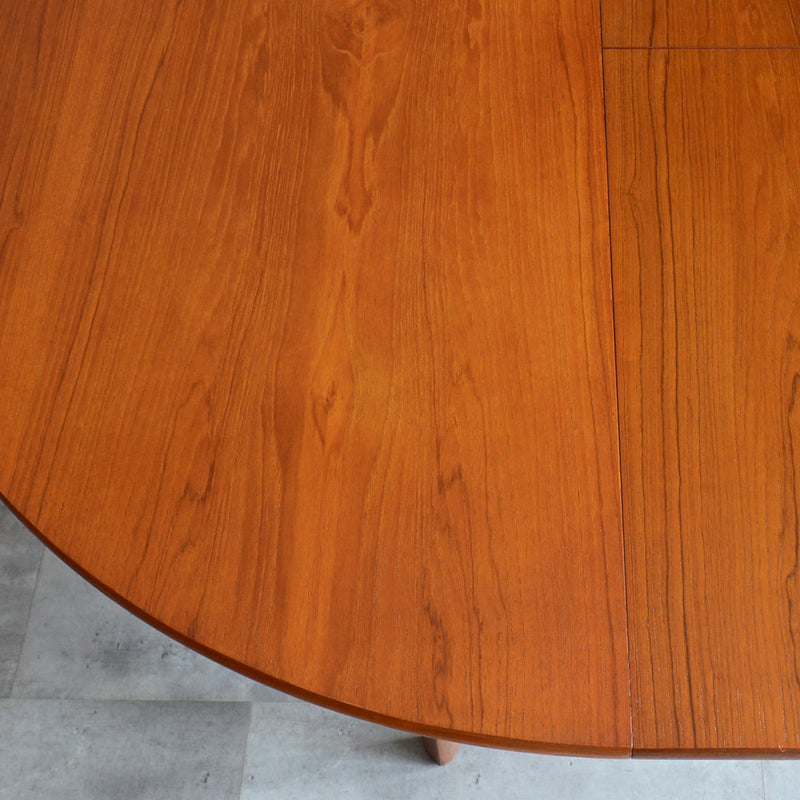 Nathan ネイサン エクステンション ラウンド ダイニングテーブル 11(天板剥離再塗装済）