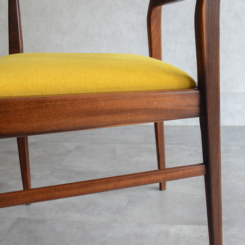 Richard Hornby ラダーバックアームチェア01　(張替済マスタード）