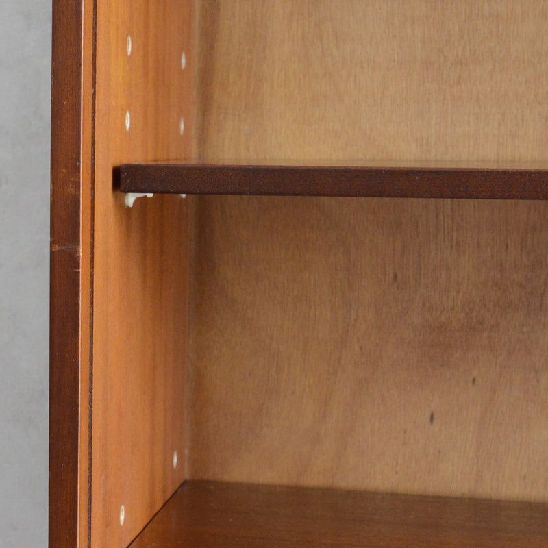 Remploy  レンプロイ　ガラスキャビネット67 (3段・天板剝離再塗装済）