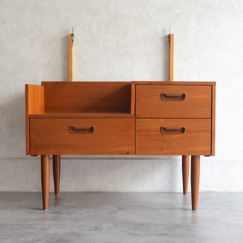 ミッドセンチュリー ドレッサーチェスト 11