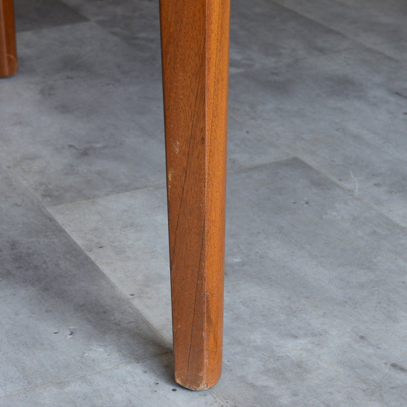 Nathan ネイサン エクステンション ラウンド ダイニングテーブル 11(天板剥離再塗装済）