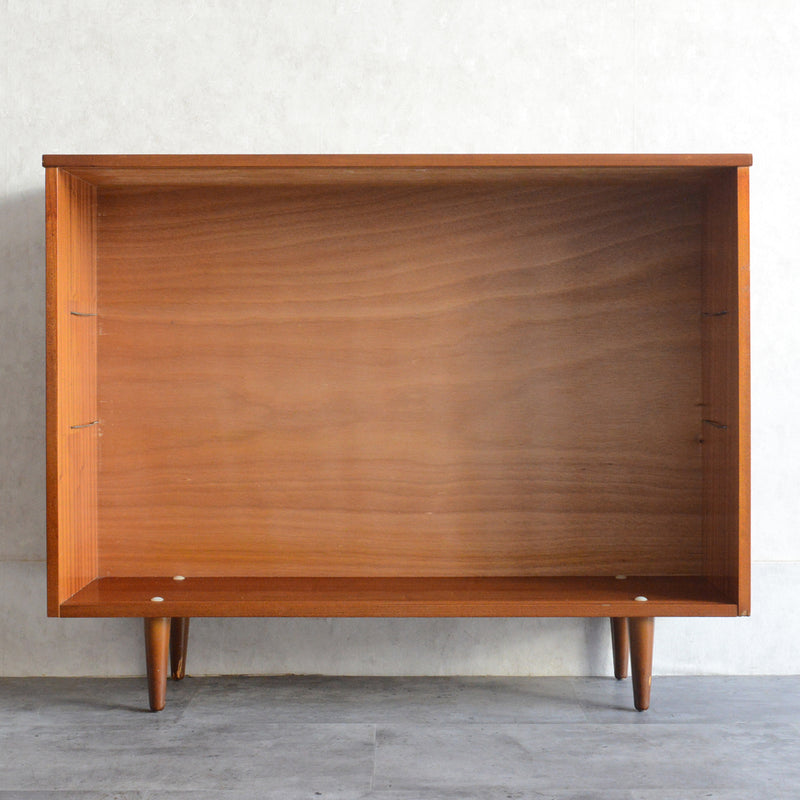 60s ヴィンテージ チーク ガラスキャビネット 62(3段/天板剥離再塗装済）