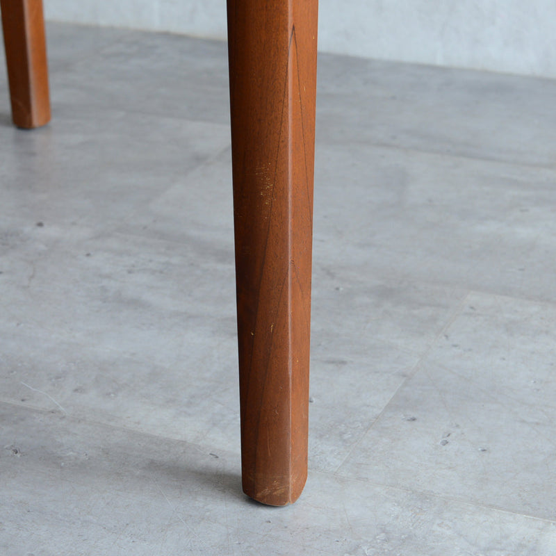 Nathan ネイサン エクステンション ラウンド ダイニングテーブル 11(天板剥離再塗装済）