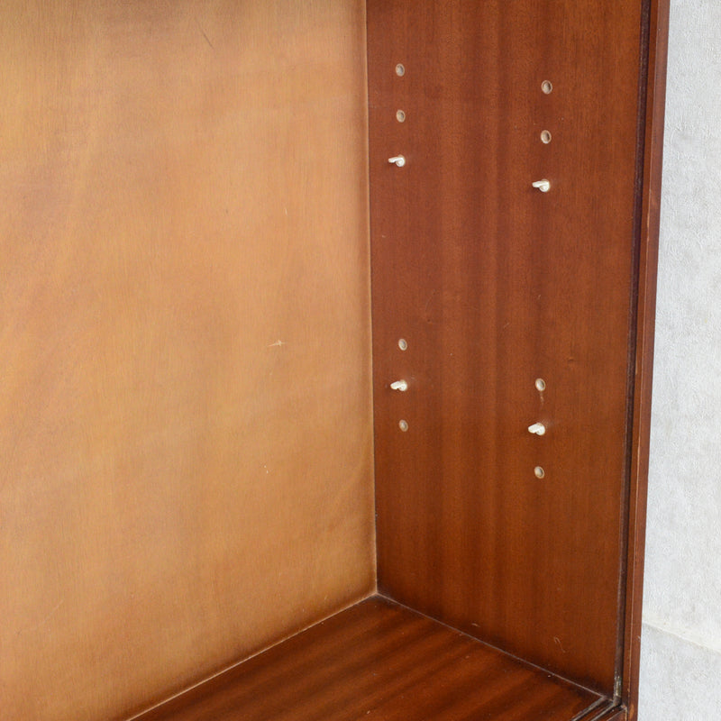 Remploy  レンプロイ　ガラスキャビネット67 (3段・天板剝離再塗装済）