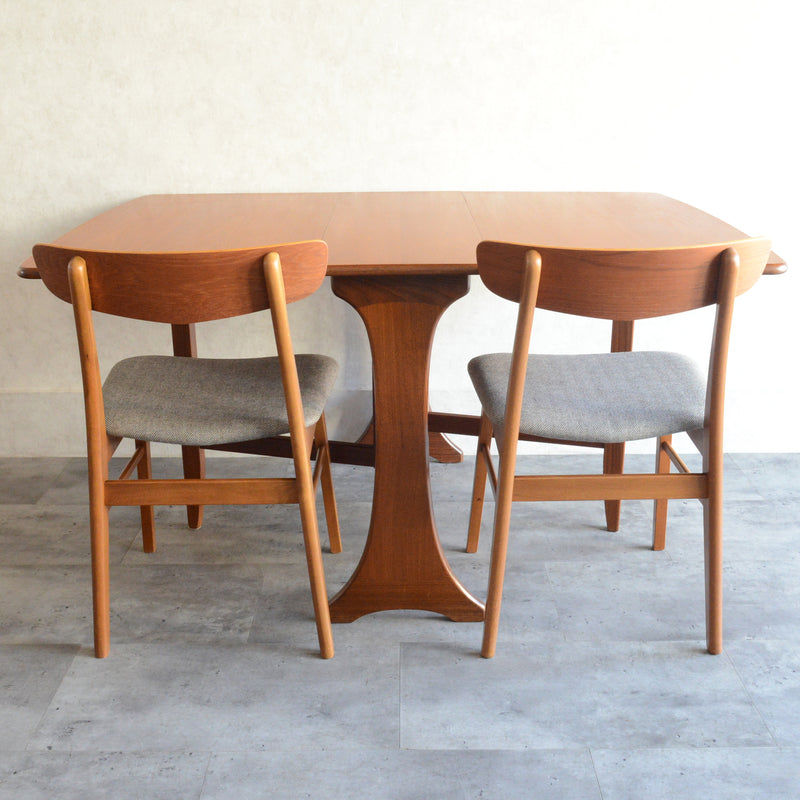 G-PLAN ジープラン  ゲートレッグ ダイニングテーブル 07 (天板剝離再塗装済）