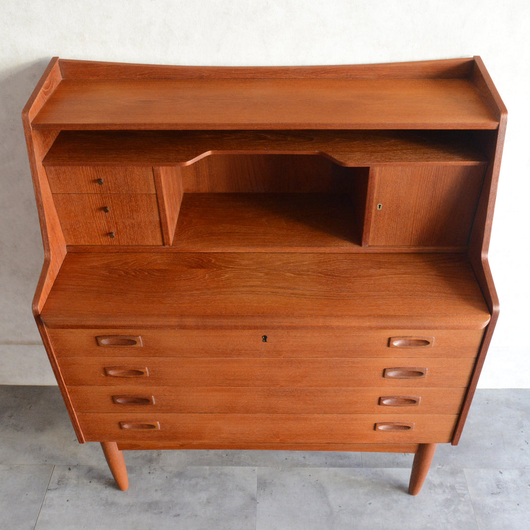 デンマークヴィンテージ　 チークビューロー 5-171