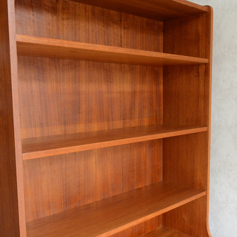 デンマークヴィンテージ ブックシェルフ (ビューロー付）P-２
