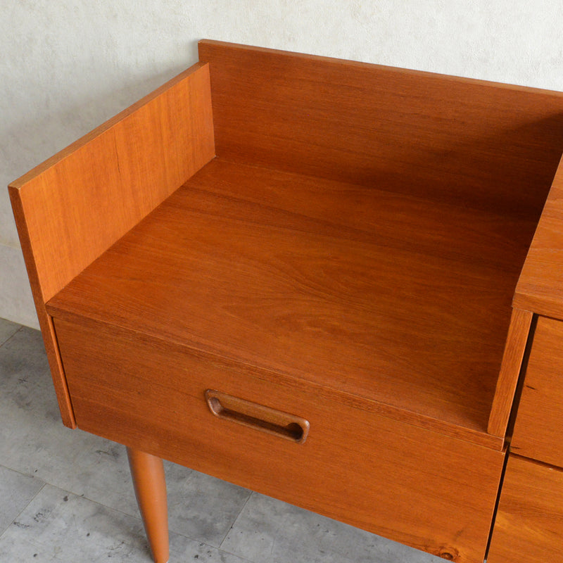 ミッドセンチュリー ドレッサーチェスト 11