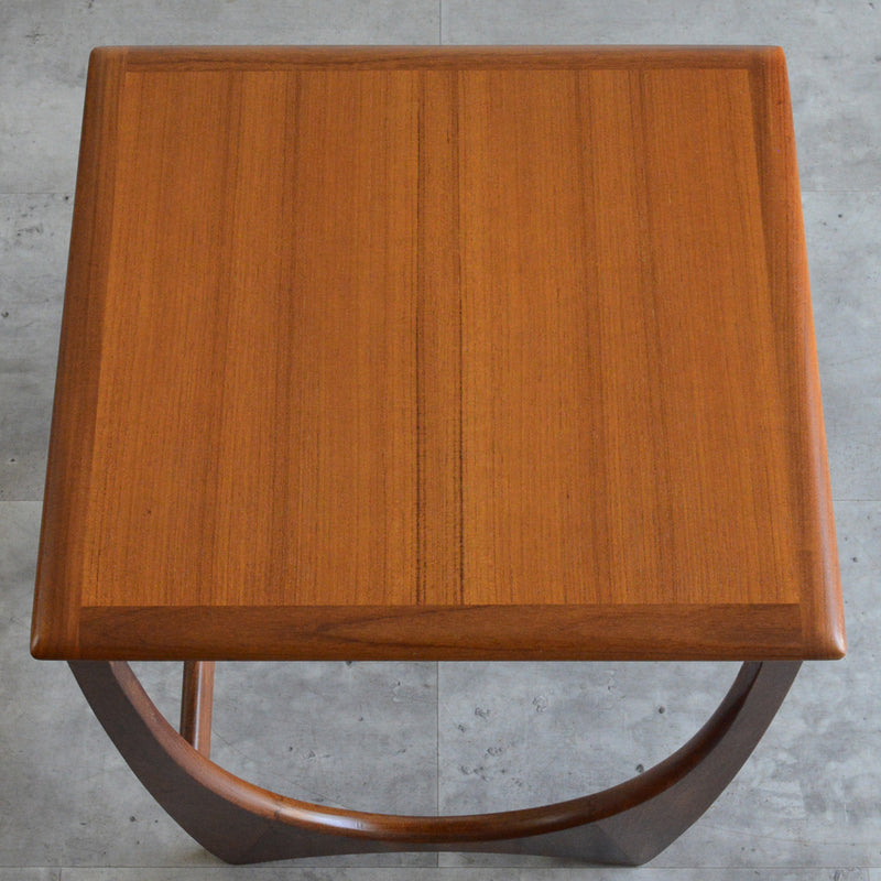 G-PLAN ジープラン タイルトップ ネストテーブル15（天板剝離再塗装済）