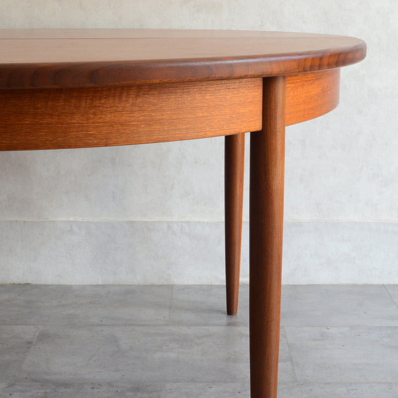 G-PLAN ジープラン エクステンション ラウンドテーブル84(天板剥離再塗装）