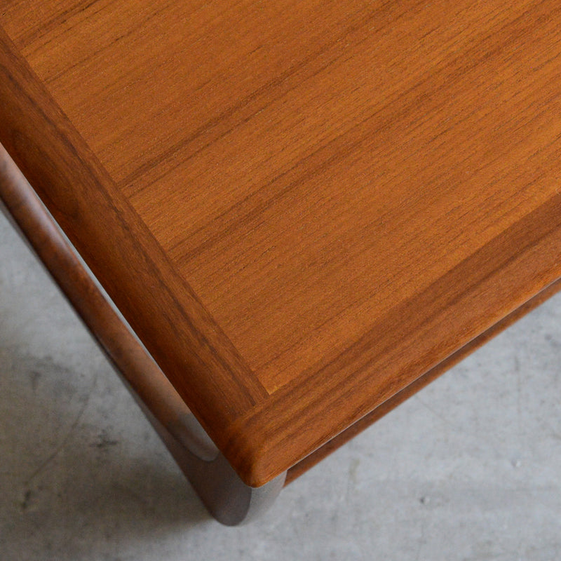 G-PLAN ジープラン タイルトップ ネストテーブル15（天板剝離再塗装済）