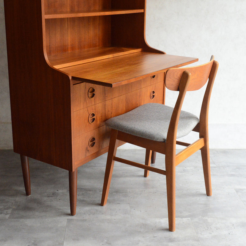 デンマークヴィンテージ ブックシェルフ (ビューロー付）P-２