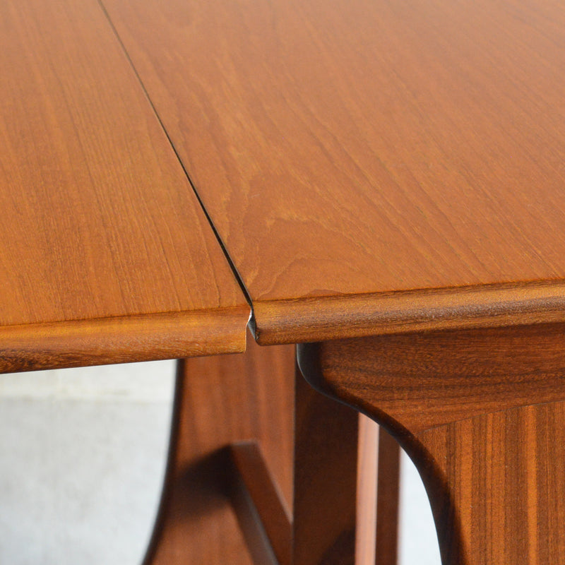 G-PLAN ジープラン  ゲートレッグ ダイニングテーブル 07 (天板剝離再塗装済）