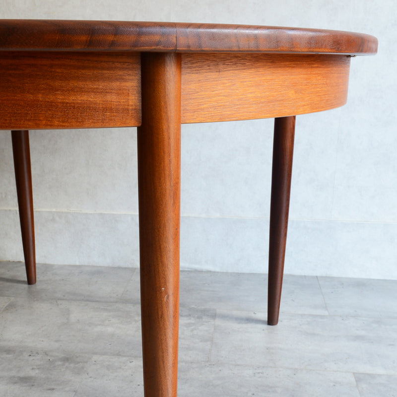 G-PLAN ジープラン エクステンション ラウンドテーブル84(天板剥離再塗装）