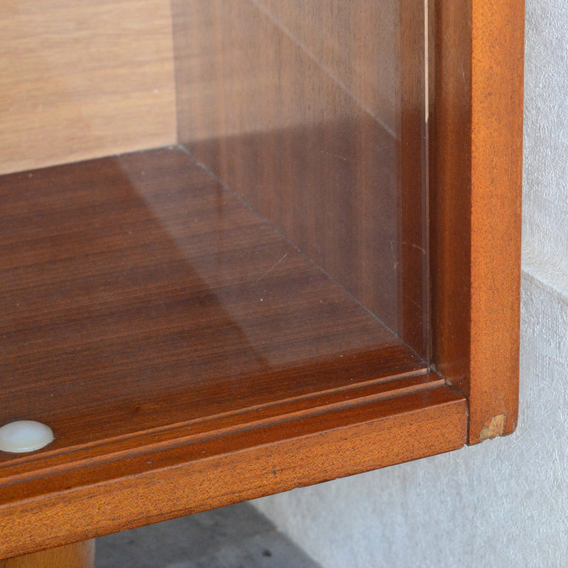 60s ヴィンテージ チーク ガラスキャビネット 62(3段/天板剥離再塗装済）