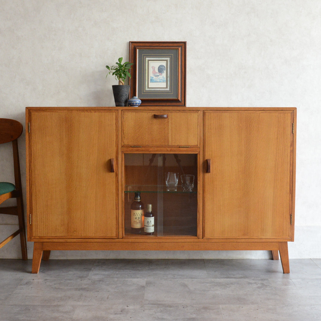 ミッドセンチュリー ヴィンテージ　オーク ガラスキャビネット 88