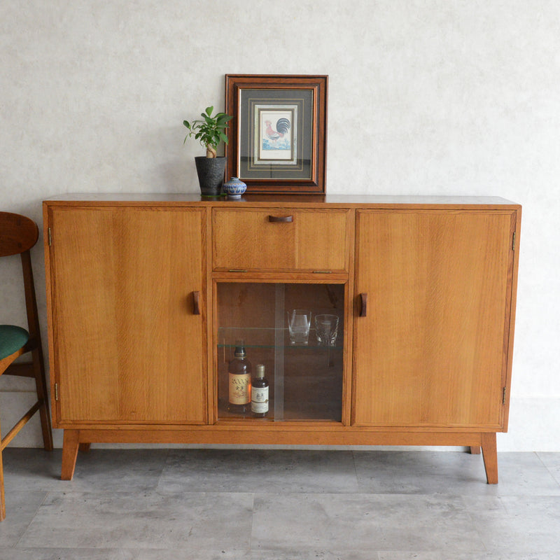 ミッドセンチュリー ヴィンテージ　オーク ガラスキャビネット 88