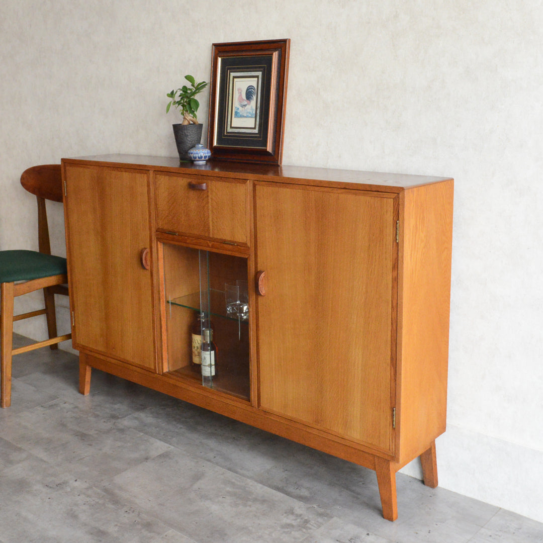 ミッドセンチュリー ヴィンテージ　オーク ガラスキャビネット 88