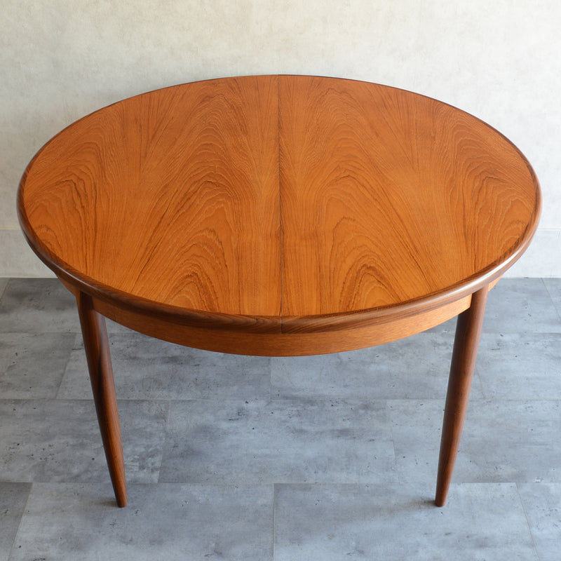 M様見学予約商品 G-PLAN ジープラン エクステンション ラウンドテーブル85 (天板剥離再塗装）